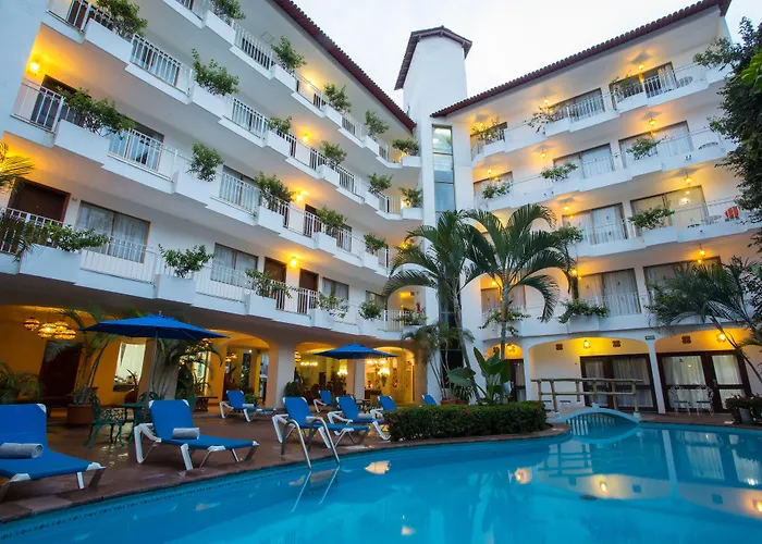 Cheap hotel: Los Arcos Suites